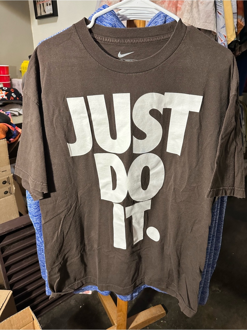 Nike Men’s Brown Short-Sleeve ‘Just Do It.’ Graphic Tee